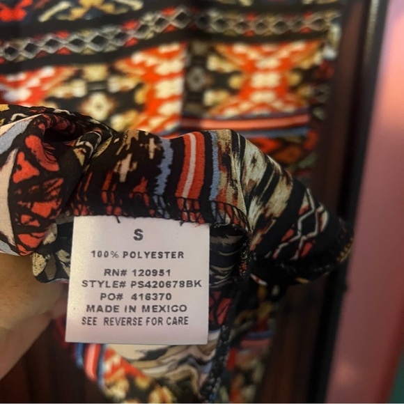 Pink Rose Aztec Print Women's Top - Picture 4 of 4